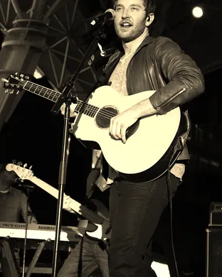 Brett Eldredge St Louis