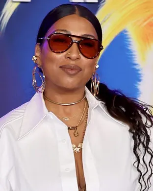 Melanie Fiona St Louis