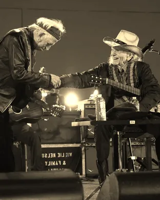 Willie Nelson Maryland Heights